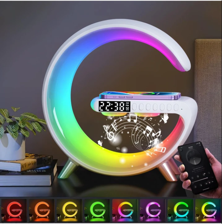 G63 Multifunkciós szórakoztató állomás – Bluetooth hangszóró, vezeték nélküli töltő, RGB LED party fény és éjszakai lámpa – 10W