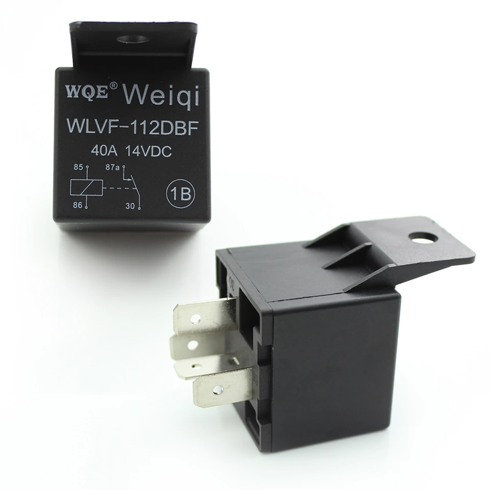 Autóriasztó berendezés távirányítóval és központizár vezérlővel