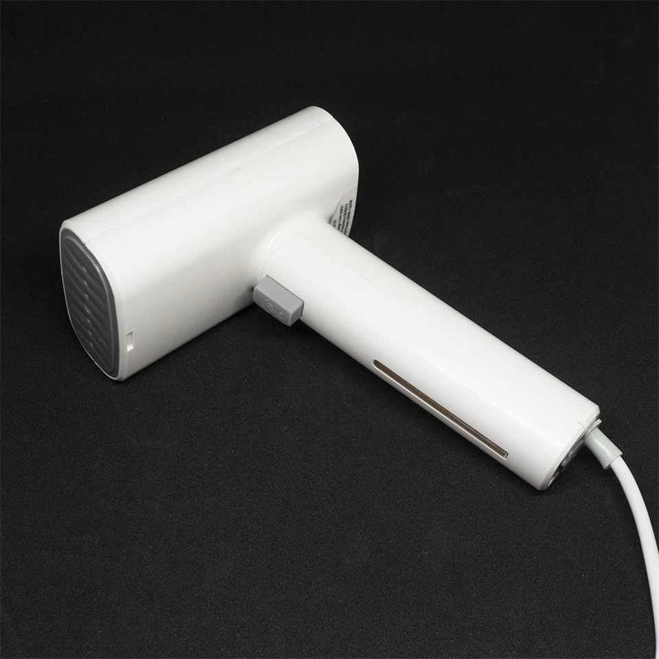 Ergonomikus hordozható függőleges kézi gőzvasaló - LED kijelzővel